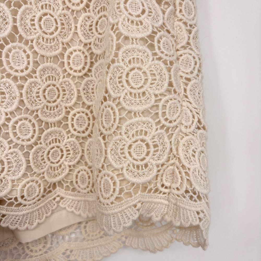 Banana Republic Lace Shorts Womens 4 Ivory Floral Scalloped Boho Summer Boho - Picture 3 of 7